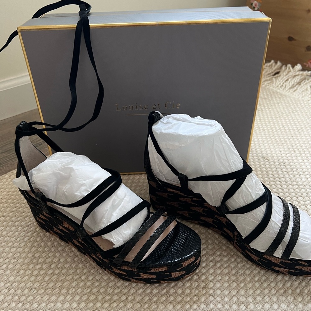 Louise et Cie Black Wedge Sandals